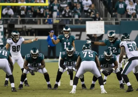 How the Eagles Offense Is Adapting to Disguised Defenses